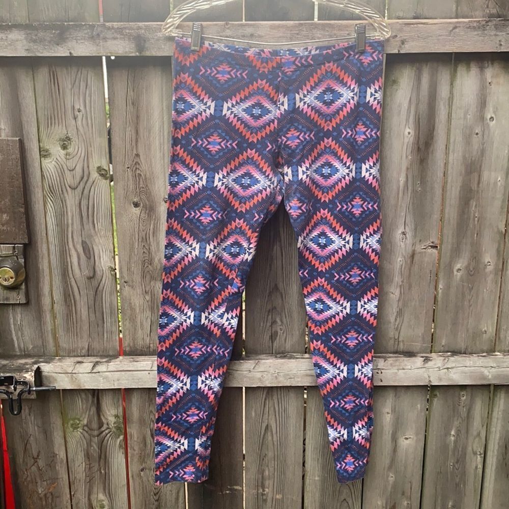 Arizona Jean company Aztec print leggings sz. XL